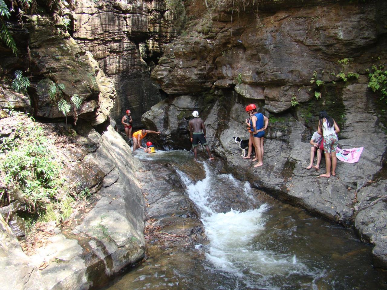 Pousada Pontal Do Moleque Carrancas Bagian luar foto